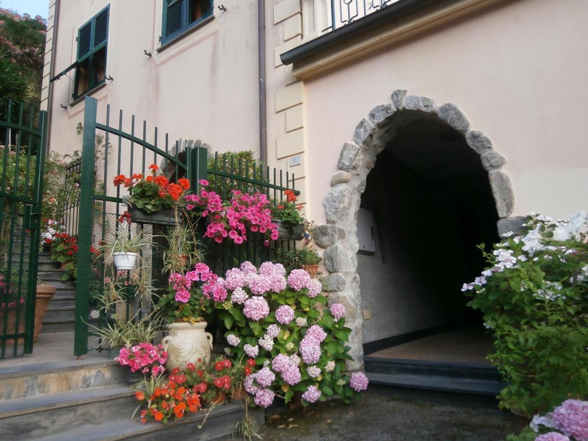 La Casa Dell'Arco Apartment Carasco Exterior photo